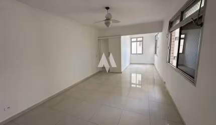 Frente mar, com lazer, vaga demarcada e pronto pra morar!