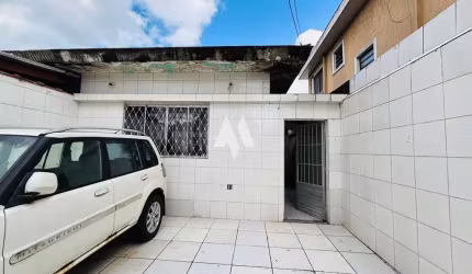 Casa á venda com 3 quartos 1 suite em Santos