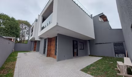 Sobrado 3Q, sendo 2 suítes, amplo terraço
