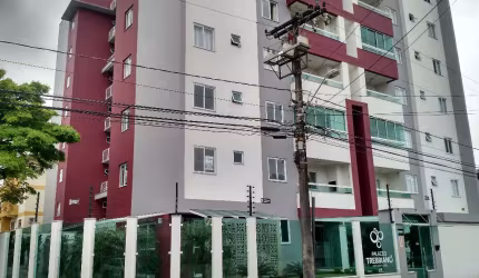 Apartamento com 3 dormitórios, bairro Costa e Silva, Joinville-SC