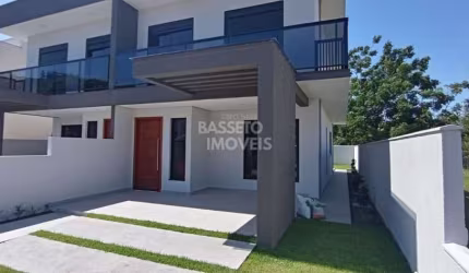Casa com 3 quartos à venda na Rua João de Barro, 297, Canasvieiras, Florianópolis por R$ 1.200.000