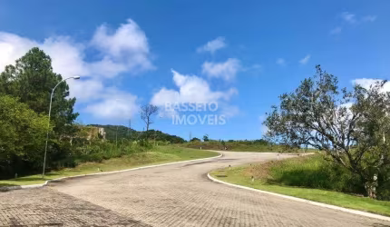 Terreno em condomínio fechado à venda na Rua Rodrigo Rampinelli Jeremias, 172, Itacorubi, Florianópolis por R$ 1.125.000
