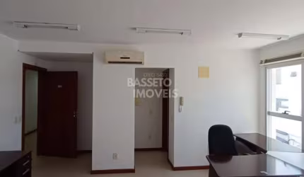 Sala comercial à venda na Avenida Prefeito Osmar Cunha, 260, Centro, Florianópolis por R$ 425.000