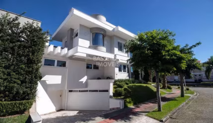 Casa com 4 quartos à venda na Avenida dos Dourados, 210, Jurerê Internacional, Florianópolis por R$ 7.900.000