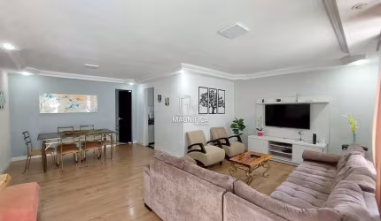 Casa comercial à venda na Rua Gastão Poplade, 888, Parolin, Curitiba, 250 m2 por R$ 950.000