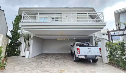 Casa em condomínio fechado com 4 quartos à venda na Rua Augusto Zibarth, 1018, Uberaba, Curitiba, 303 m2 por R$ 3.100.000