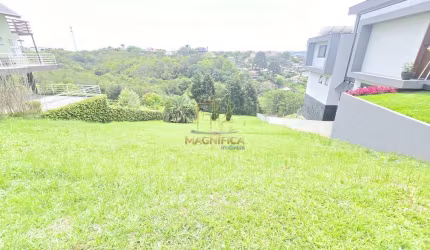 Terreno em condomínio fechado à venda na Rua Antônio Guaresi, 400, Vila Torres I, Campo Largo, 1248 m2 por R$ 535.000