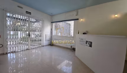 Casa comercial para alugar na Rua Padre Germano Mayer, 8796, Alto da Rua XV, Curitiba, 300 m2 por R$ 13.900