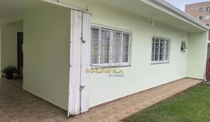 Casa com 3 quartos à venda na Rua Getúlio Vargas, 438, Fátima, Colombo, 156 m2 por R$ 635.000
