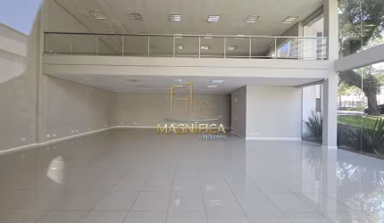 Sala comercial para alugar na Avenida Cândido Hartmann, 8796, Mercês, Curitiba por R$ 32.000