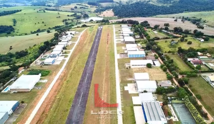 Hangar Cond. Aeródromo Vale Eldorado Bragança Pta
