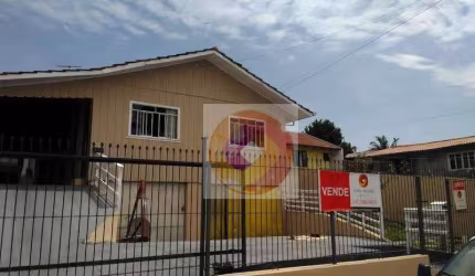 Terreno à venda, 360 m² por R$ 590.000 - 3 casas no terreno - Orleans - Curitiba/PR