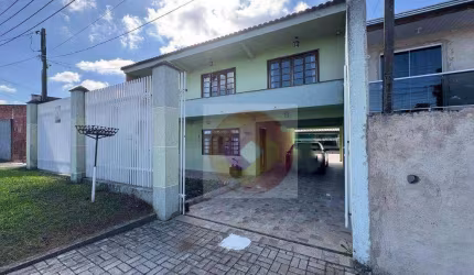 Sobrado com 4 dormitórios à venda, 262 m² por R$ 875.000,00 - Sítio Cercado - Curitiba/PR