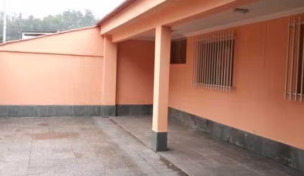Casa à venda em Ipatinga, Bom Retiro, com 3 quartos, 200m²