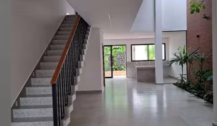 Casa à venda em Coronel Fabriciano, Giovanini, com 3 quartos, 150m²