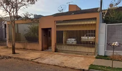 Casa com 4 dormitórios à venda, 155 m² por R$ 520.000,00 - Jardim Prefeito Milton Menezes - Londrina/PR