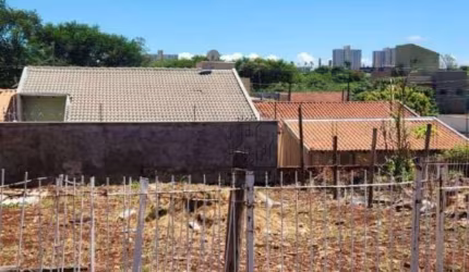 Terreno à venda, 200 m² por R$ 130.000,00 - Jardim Portal dos Pioneiros - Londrina/PR