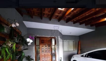 Casa com 2 dormitórios à venda, 100 m² por R$ 300.000,00 - Jardim Guararapes - Londrina/PR