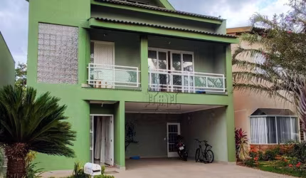 Sobrado à venda, 400 m² por R$ 1.860.000 - H.U. - Londrina/PR