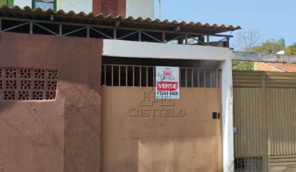 Sobrado à venda, 220 m² por R$ 300.000 - Vila Santa Terezinha - Londrina/PR