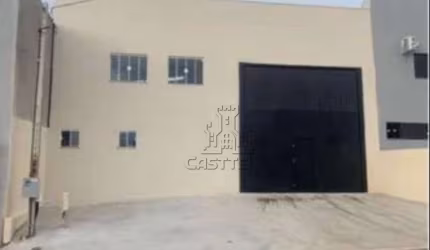 Barracão à venda, 260 m² por R$ 800.000,00 - Vila Triângulo - Arapongas/PR