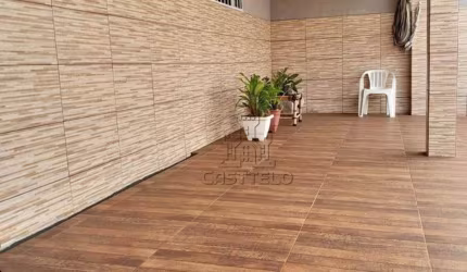 Casa à venda, 97 m² por R$ 280.000 - Conjunto Habitacional Violim - Londrina/PR