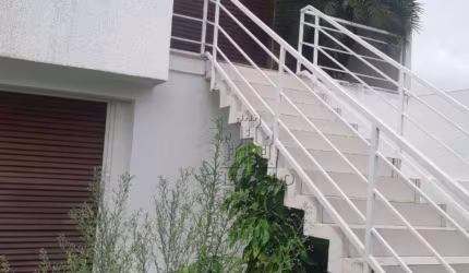 Sobrado para alugar, 385 m² por R$ 11.900/mês - Colonial - Londrina/PR