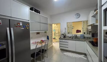 Casa à venda, 128 m² por R$ 850.000 - Bandeirantes - Londrina/PR