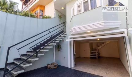 Sobrado com 3 dormitórios à venda, 190 m² por R$ 1.150.000 - Parque Renato Maia