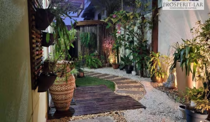 Sobrado com 3 dormitórios à venda, 170 m² por R$ 750.000 - Jardim Santa Bárbara