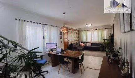 Casa com 3 dormitórios à venda, 110 m² por R$ 735.000 - Jardim Bom Clima