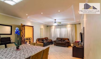 Sobrado com 3 dormitórios à venda, 220 m² por R$ 790.000 - Vila Moreira