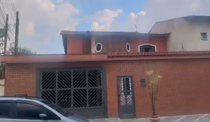 Casa com 4 dormitórios à venda, 272 m² por R$ 1.150.000 - Jardim Vila Galvão