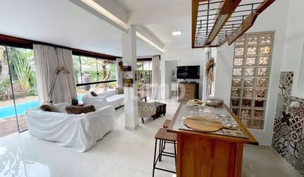 Casa com 3 dormitórios (3 suítes)  à venda, 242m² - Jurerê Internacional - Florianópolis/SC