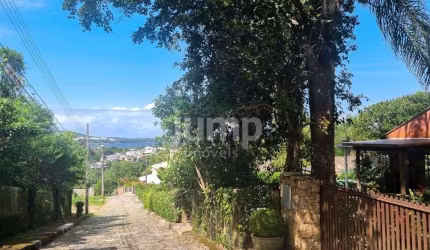 Condomínio Residencial Janine - Terreno à Venda, 1017 m² em Condomínio Fechado no Canto da Lagoa - Lagoa da Conceição - Florianópolis/SC