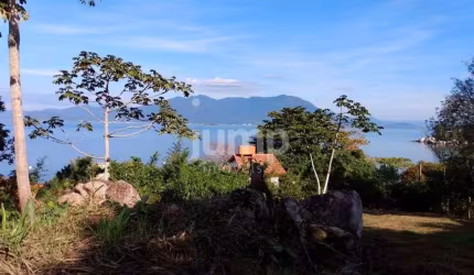 Terreno à venda com 894 m² - escritura pública e vista mar perene - Tapera - Florianópolis/SC