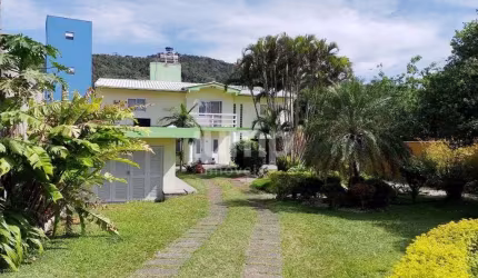Casa com 4 dormitórios à venda, 257 m² - Morro das Pedras - Florianópolis/SC