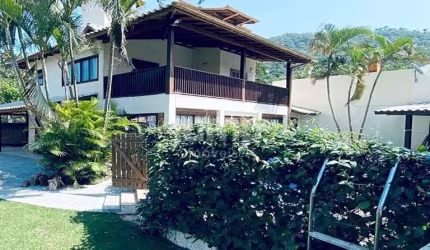 Casa com 4 dormitórios à venda, 203 m² - Rio Tavares - Florianópolis/SC