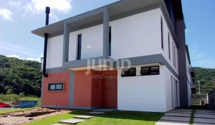 Casa com 3 dormitórios (3 suítes) à venda, 174 m² - Rio Tavares - Florianópolis/SC