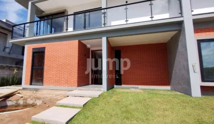 Casa alto padrão com 3 dormitórios (3 suítes) à venda, 197 m² - Rio Tavares - Florianópolis/SC