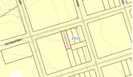 Terreno comercial à venda no Cruzeiro, São José dos Pinhais  por R$ 750.000