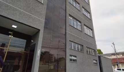Prédio com 21 salas para alugar no Centro, São José dos Pinhais , 676 m2 por R$ 35.000
