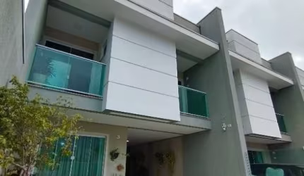 Casa em condomínio fechado com 3 quartos à venda no Bom Jesus, São José dos Pinhais , 140 m2 por R$ 849.000
