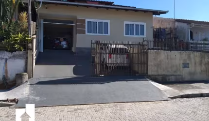 Casa com 3 quartos à venda no Itaum, Joinville , 120 m2 por R$ 550.000