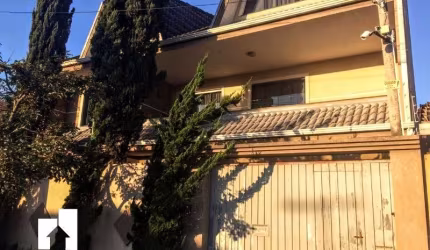 Casa com 5 quartos à venda no Cruzeiro, São José dos Pinhais  por R$ 880.000