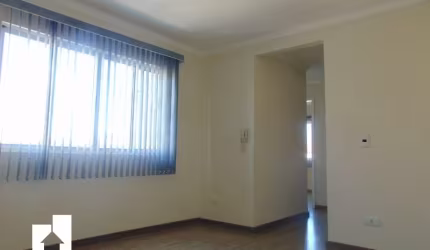 Apartamento com 3 quartos para alugar na Cidade Jardim, São José dos Pinhais , 65 m2 por R$ 1.800