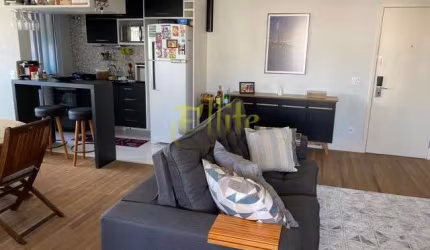 Apartamento de 02 dormitórios mobiliado para locação na região do Brooklin em São Paulo, próxima a estação Morumbi!