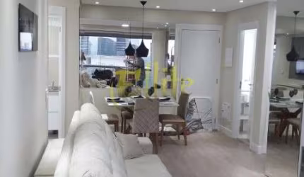 Apartamento mobiliado com 02 dormitórios para locação na Chacara Santo Antonio, São Paulo!