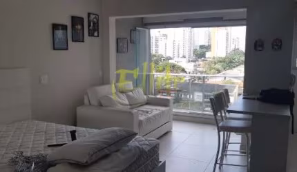 Apartamento mobiliado para locação no Brooklin, à poucos metros da Estação Campo Belo!