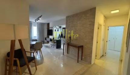 Apartamento mobiliado para locação com 01 dormitório na região de Moema em São Paulo, à 750 metros da estação Moema!